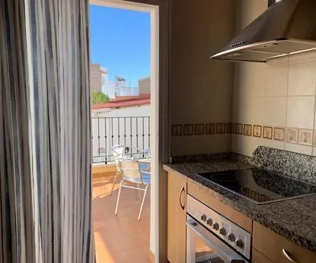 Nerjaluna Apartamento Nerja